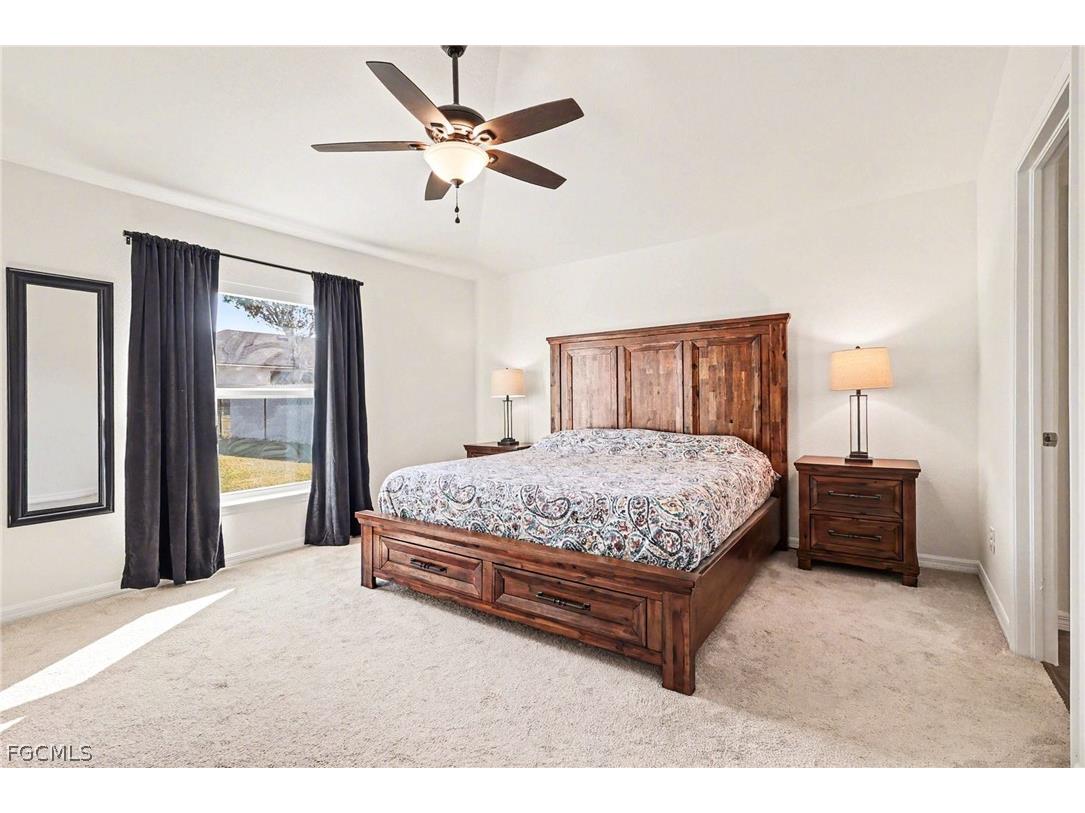 318 NW 4th Street Cape Coral FL 33993 2026007711 image18