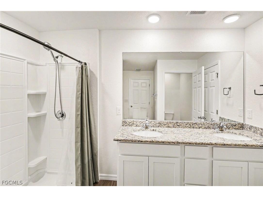 318 NW 4th Street Cape Coral FL 33993 2026007711 image22