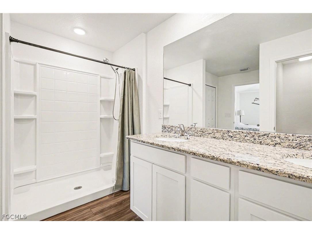 318 NW 4th Street Cape Coral FL 33993 2026007711 image23
