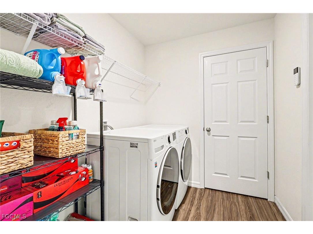318 NW 4th Street Cape Coral FL 33993 2026007711 image29