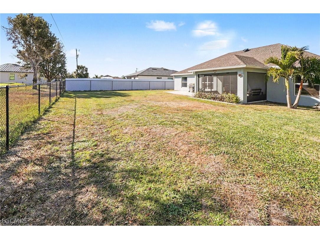 318 NW 4th Street Cape Coral FL 33993 2026007711 image35