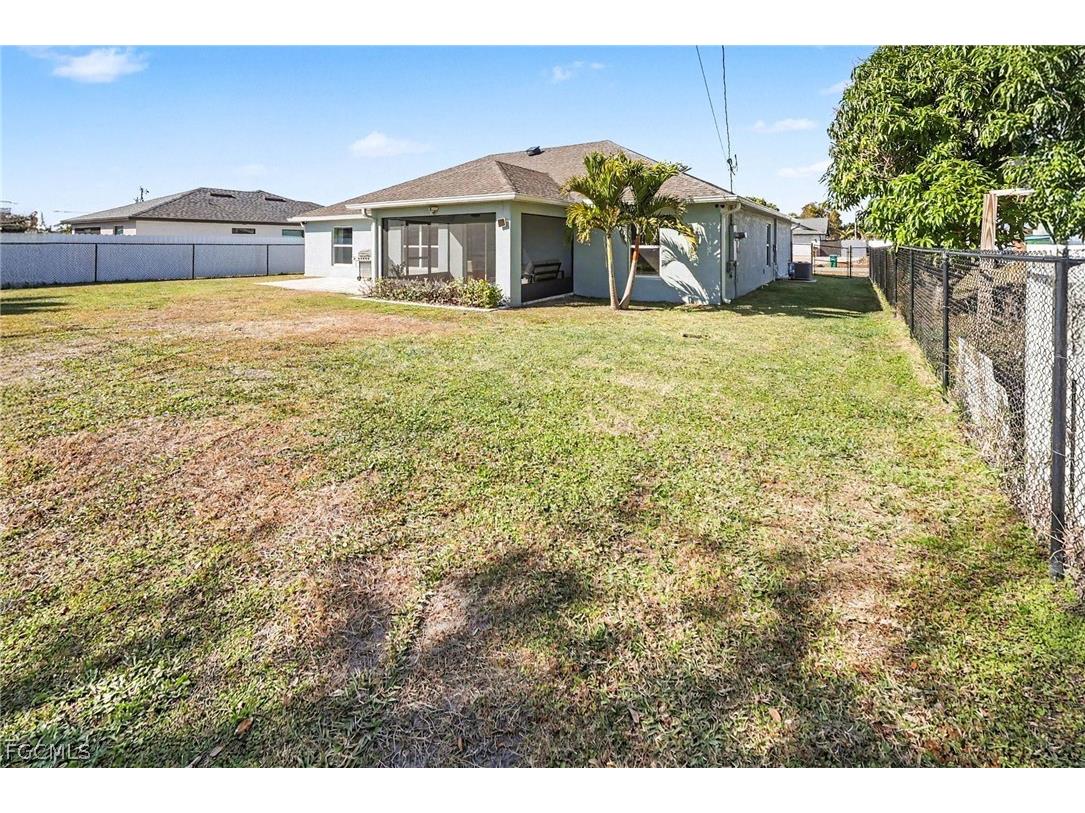 318 NW 4th Street Cape Coral FL 33993 2026007711 image36