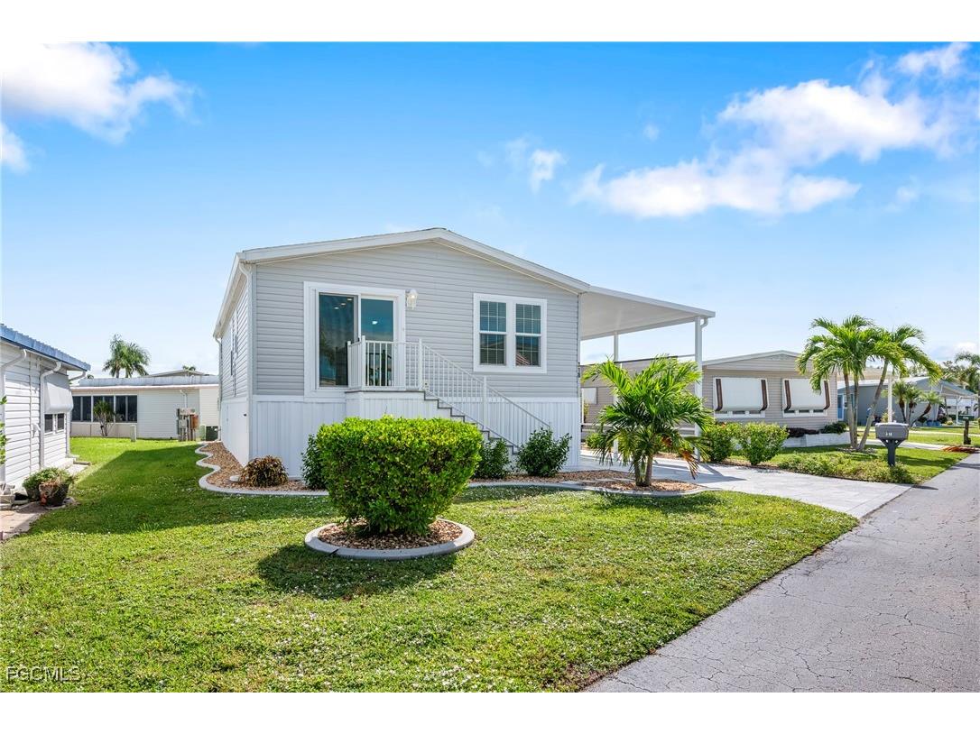 318 Rosa Lee Avenue Fort Myers FL 33908 2025017594 image1