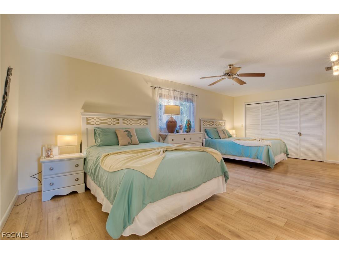 318 SE 33rd Terrace Cape Coral FL 33904 2026010922 image16