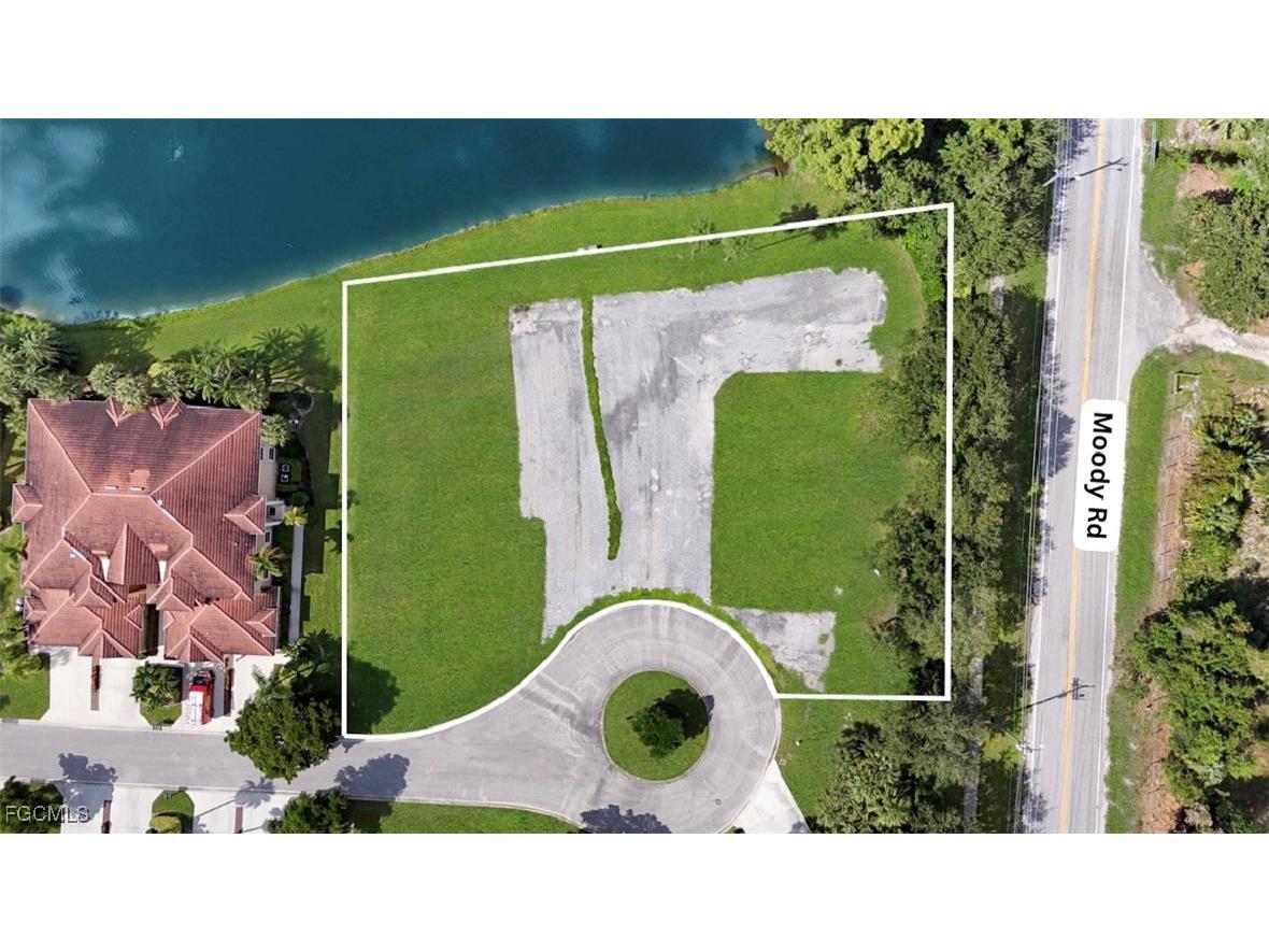 3180 Sea Trawler Bend North Fort Myers FL 33903 2025010316 image3