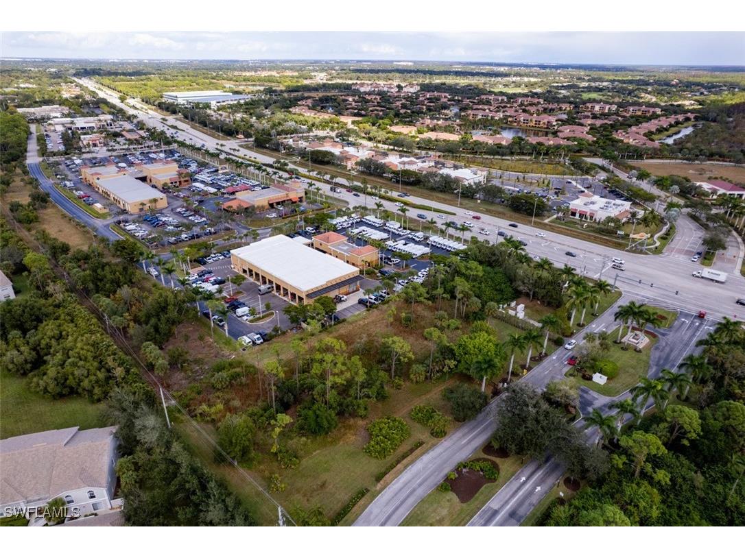 3180 Seasons Way #907 Estero FL 33928 225081480 image50