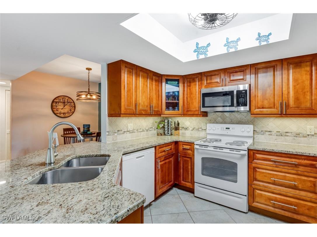 3180 Seasons Way #907 Estero FL 33928 225081480 image9