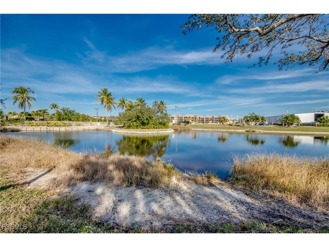 3181 Matecumbe Key Road #11 Punta Gorda FL 33955 2025023179 image50