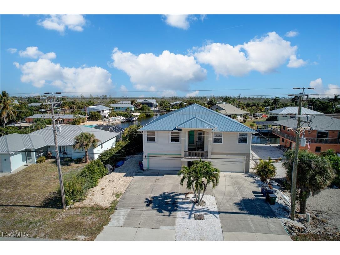 3184 Stringfellow Road Saint James City FL 33956 2025021581 image2