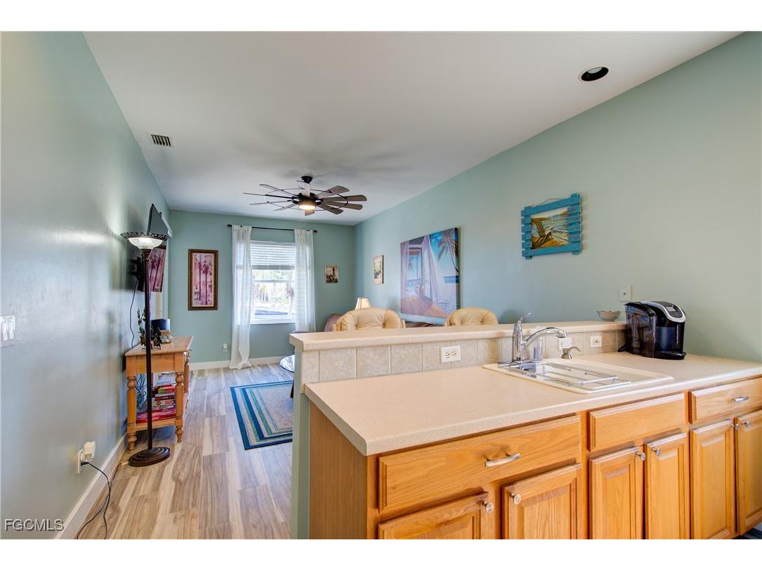 3184 Stringfellow Road Saint James City FL 33956 2025021581 image25