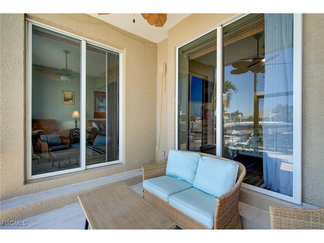 3184 Stringfellow Road Saint James City FL 33956 2025021581 image8