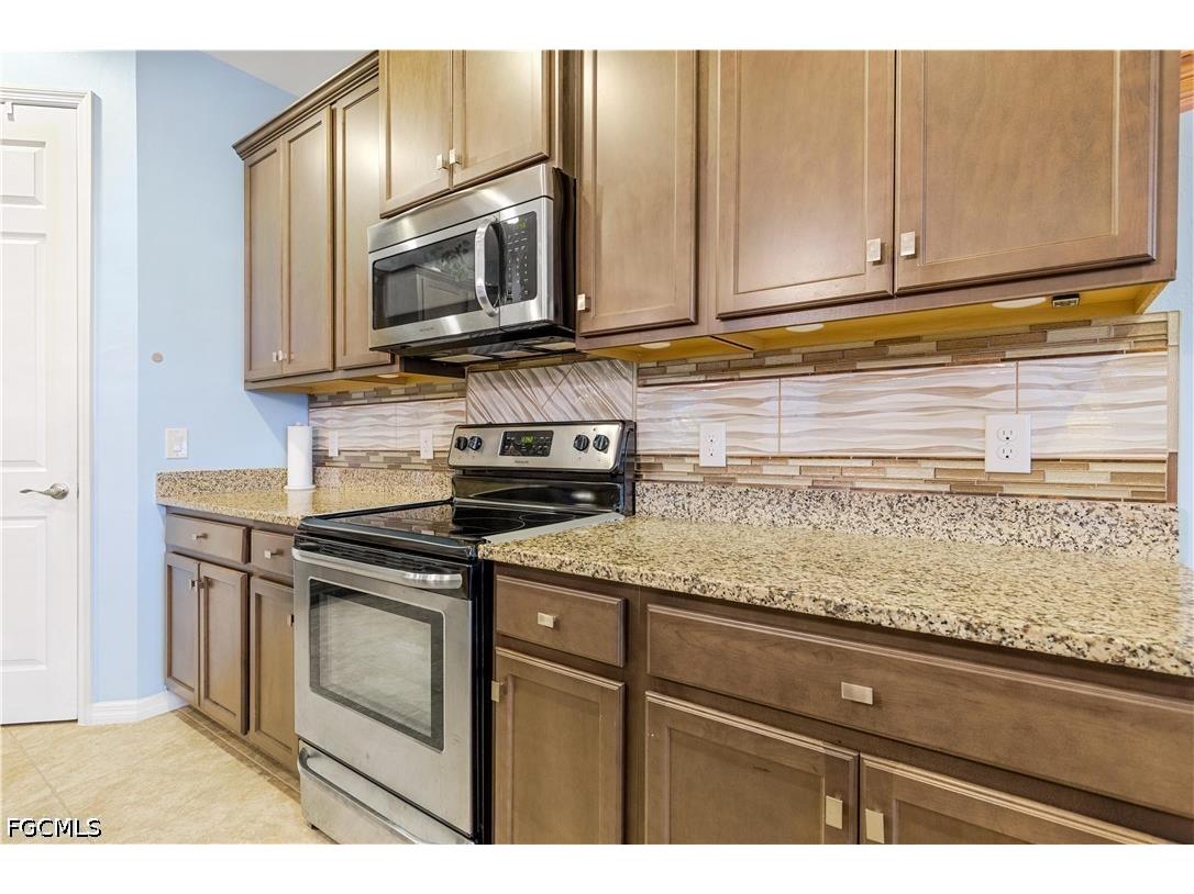 3188 Amadora Circle Cape Coral FL 33909 2026017887 image18