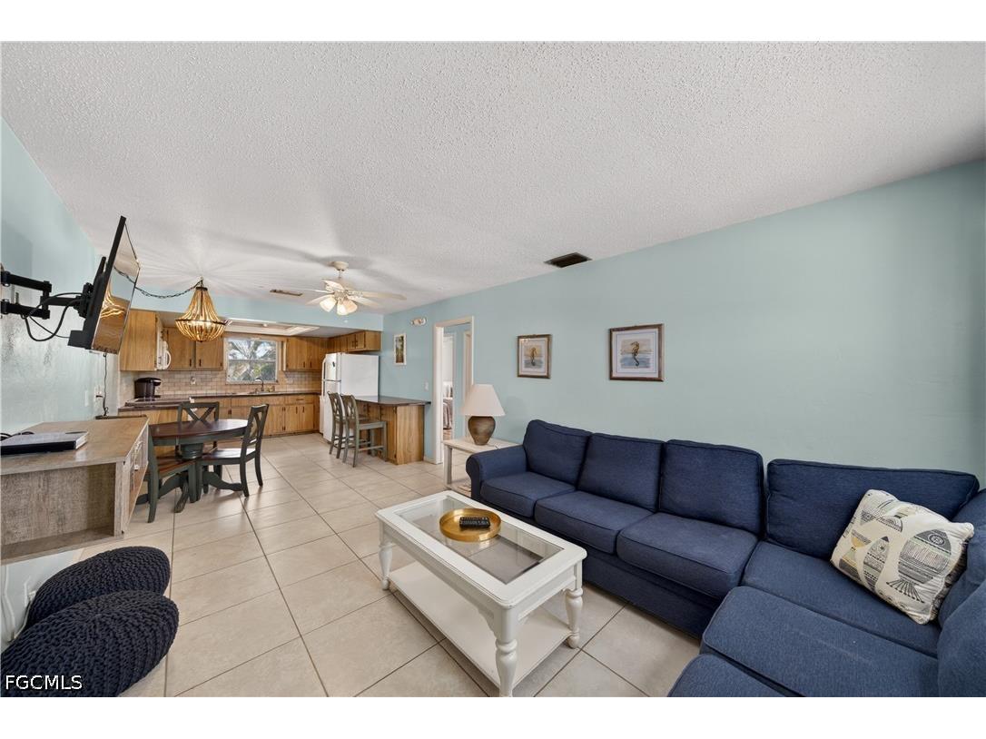 3188 Shell Mound Boulevard Fort Myers Beach FL 33931 2026023377 image4