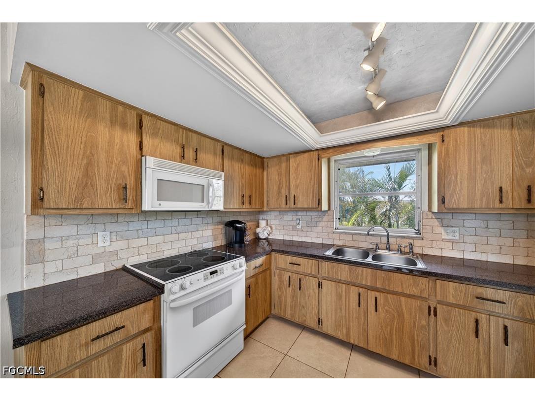 3188 Shell Mound Boulevard Fort Myers Beach FL 33931 2026023377 image8