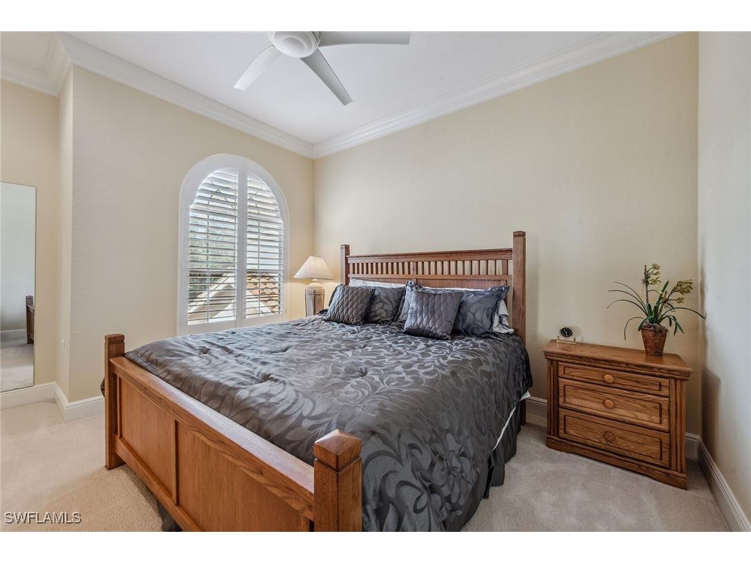 3189 Aviamar Circle #202 Naples FL 34114 224096273 image18