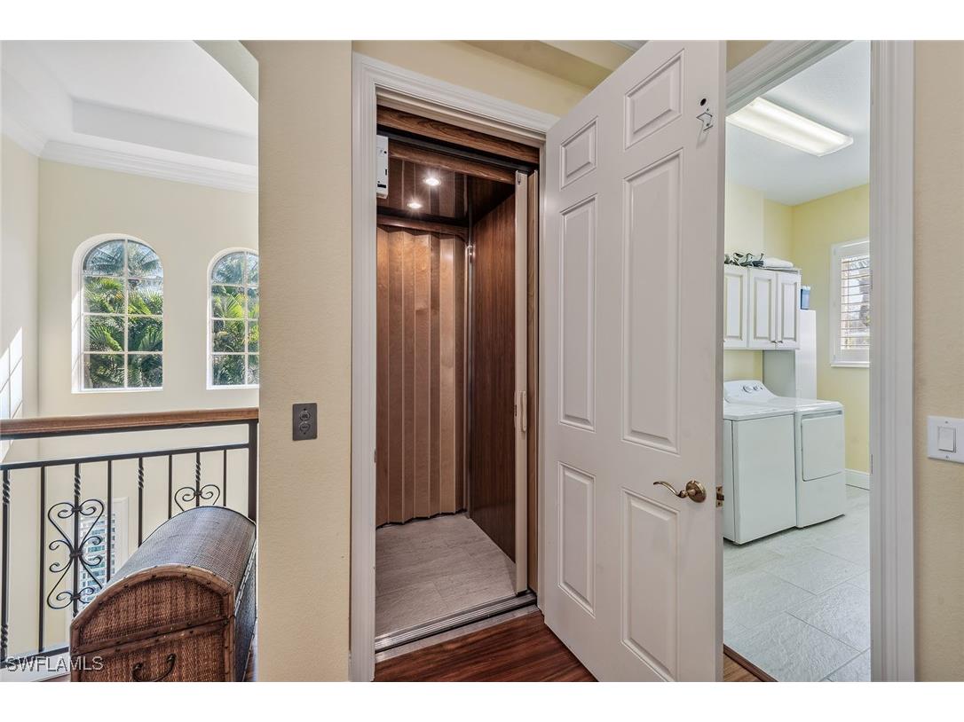 3189 Aviamar Circle #202 Naples FL 34114 224096273 image22