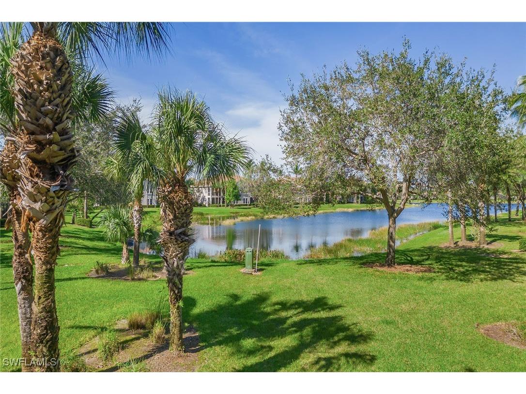 3189 Aviamar Circle #202 Naples FL 34114 224096273 image26