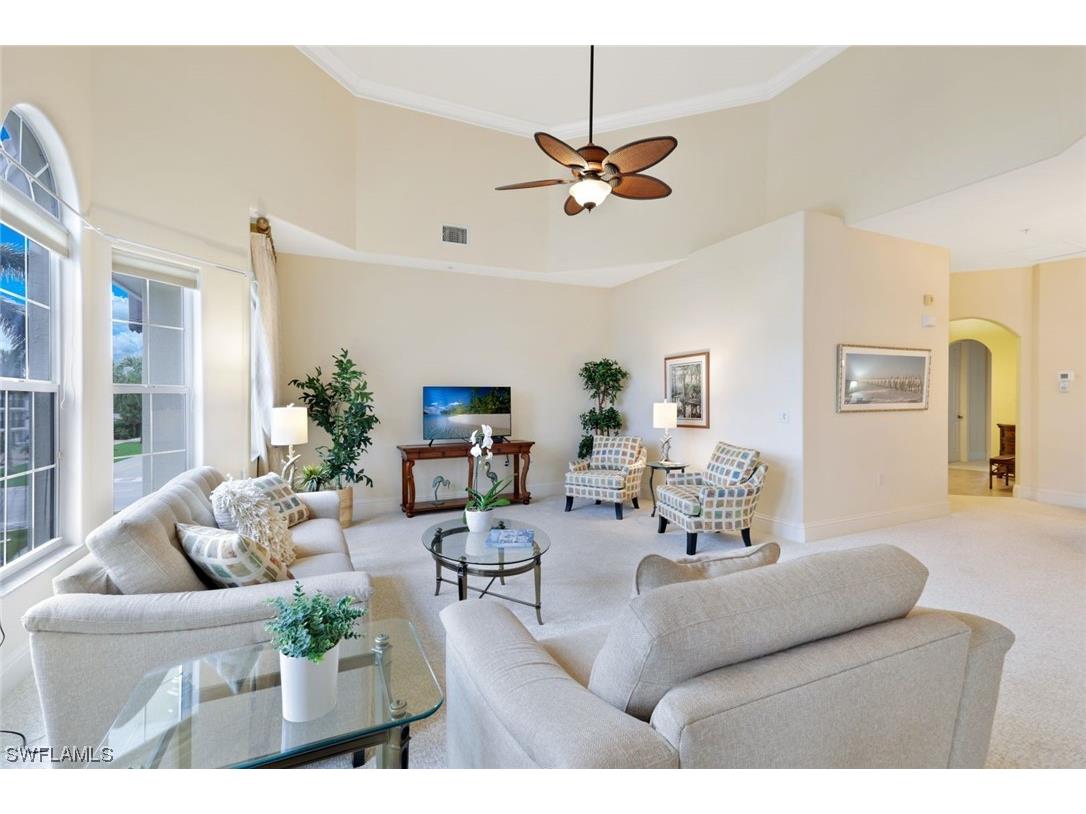 319 7th Avenue S #319 Naples FL 34102 224000719 image1