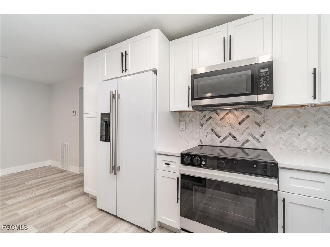 319 Arlington Avenue Fort Myers FL 33905 225063365 image14