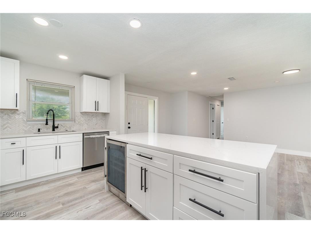 319 Arlington Avenue Fort Myers FL 33905 225063365 image15