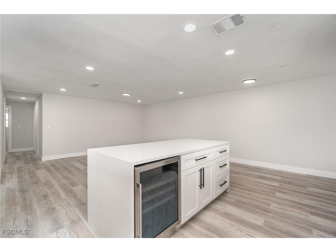 319 Arlington Avenue Fort Myers FL 33905 225063365 image16