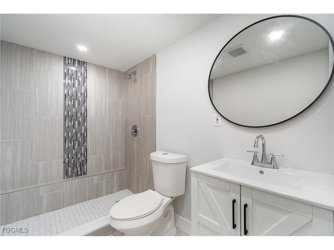 319 Arlington Avenue Fort Myers FL 33905 225063365 image23