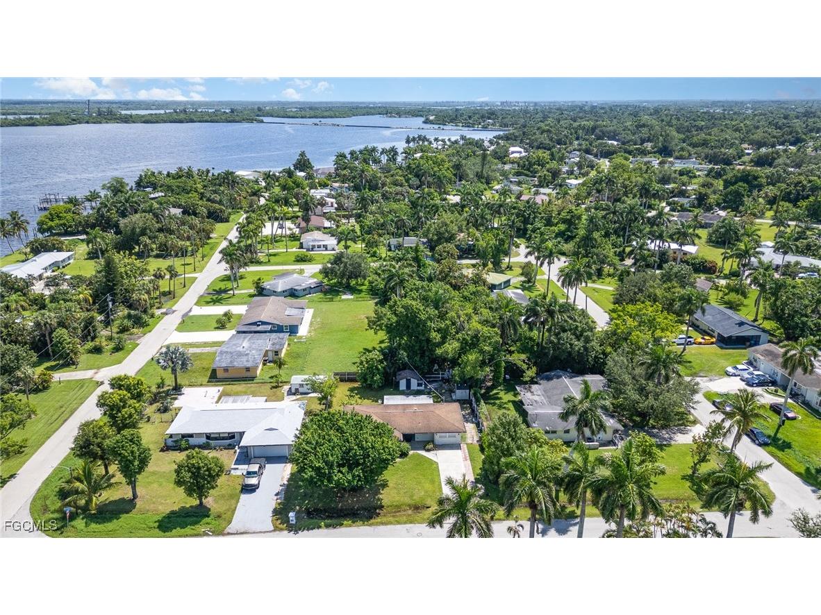 319 Arlington Avenue Fort Myers FL 33905 225063365 image30