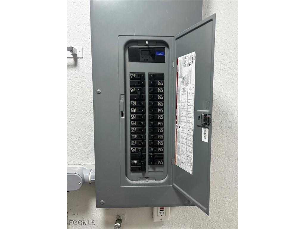 319 Arlington Avenue Fort Myers FL 33905 225063365 image37