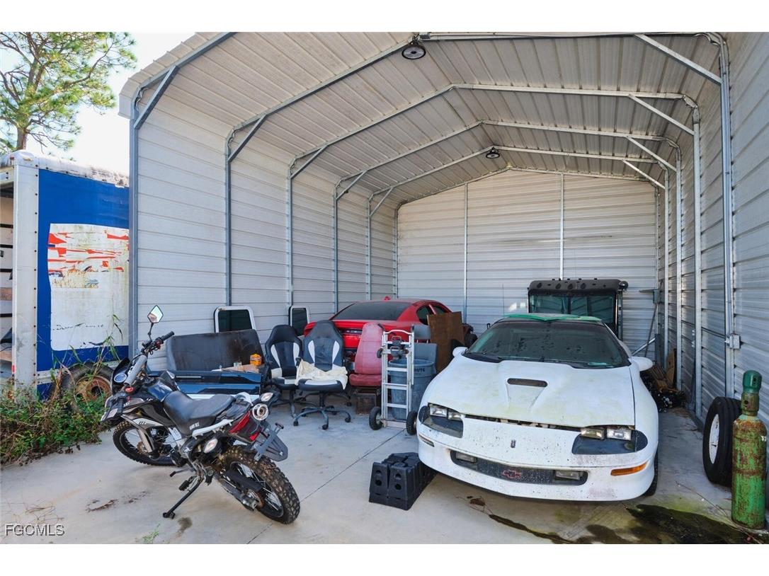 319 N Industrial Loop Labelle FL 33935 2025024158 image17