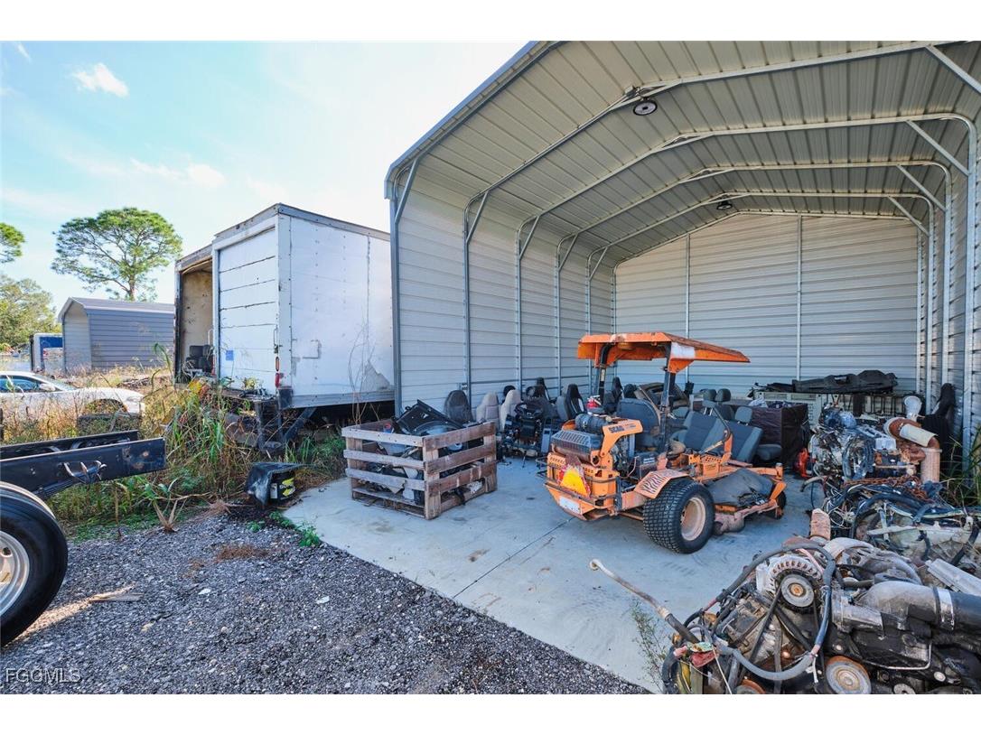 319 N Industrial Loop Labelle FL 33935 2025024158 image22