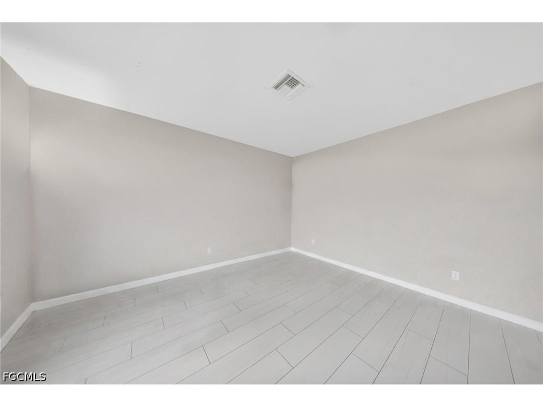 319 NE 23rd Street Cape Coral FL 33909 2026017741 image10