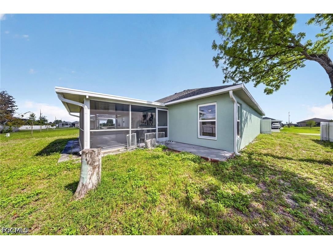 319 NE 23rd Street Cape Coral FL 33909 2026017741 image3