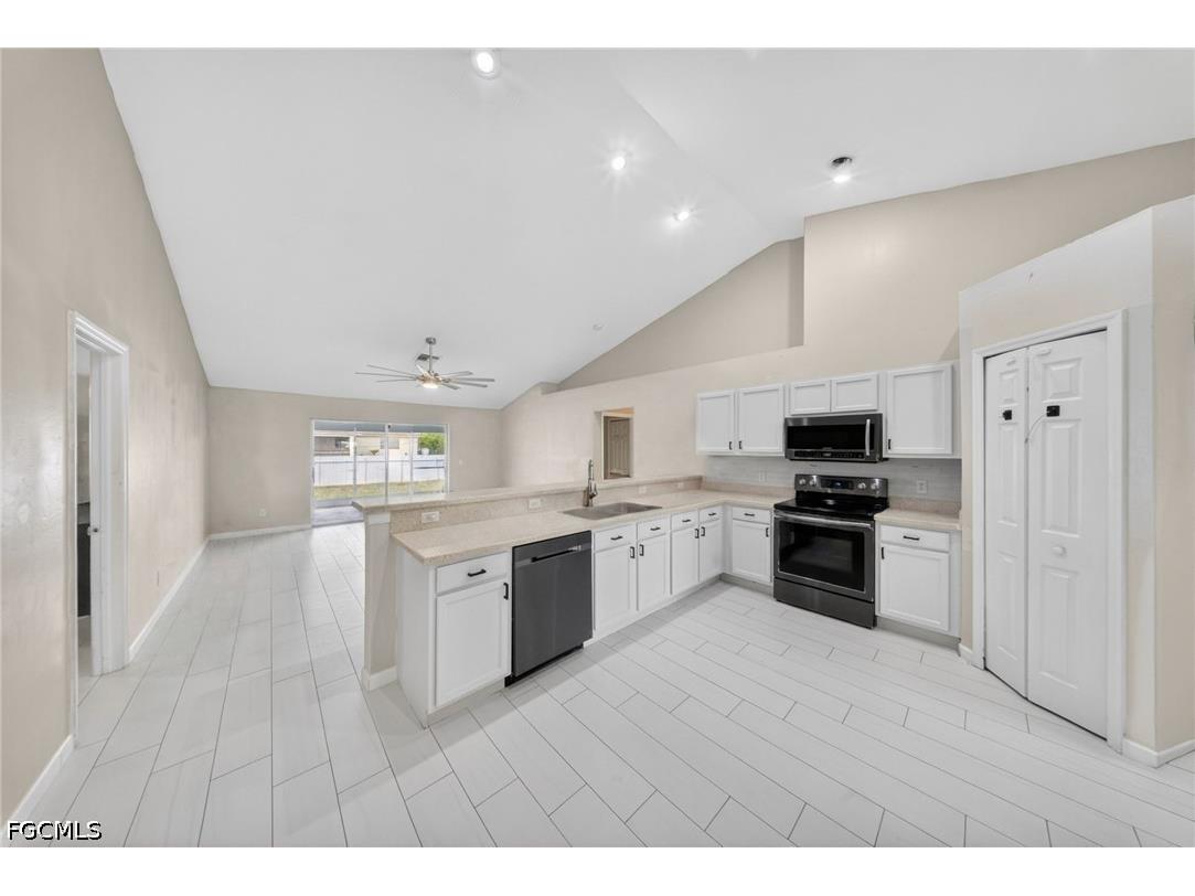 319 NE 23rd Street Cape Coral FL 33909 2026017741 image34