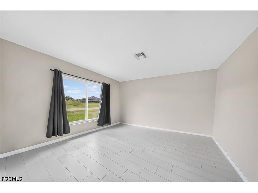 319 NE 23rd Street Cape Coral FL 33909 2026017741 image9