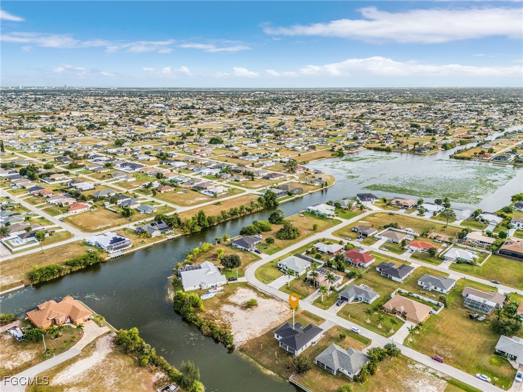 319 NW 14th Street Cape Coral FL 33993 2025019617 image25