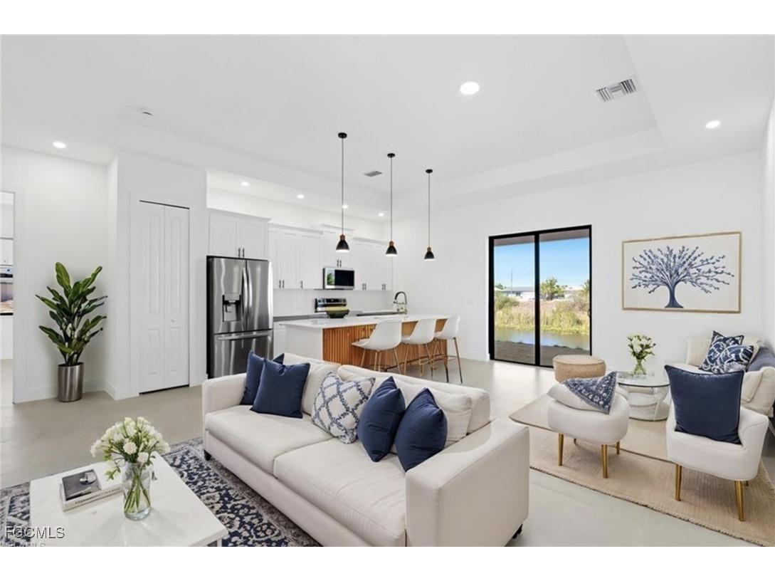 319 NW 14th Street Cape Coral FL 33993 2025019617 image28