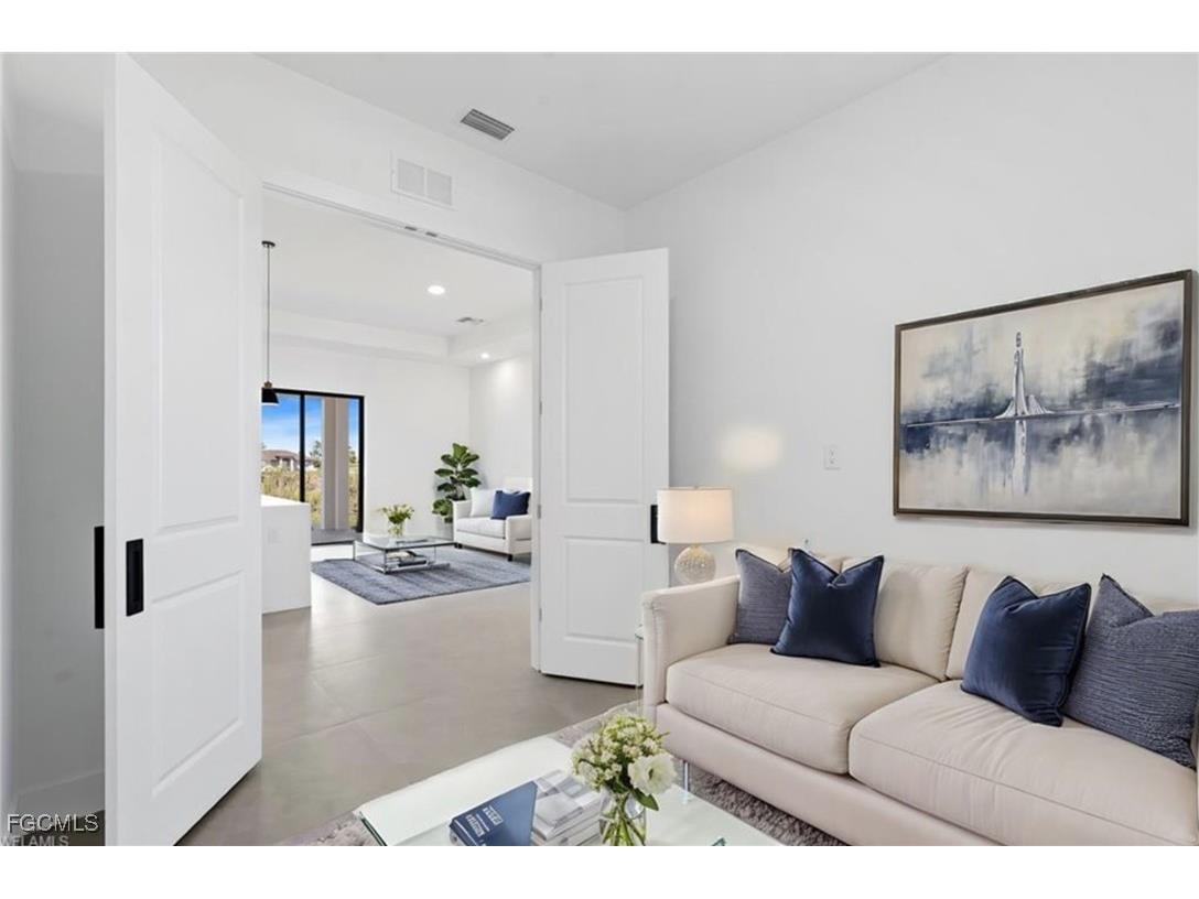 319 NW 14th Street Cape Coral FL 33993 2025019617 image31