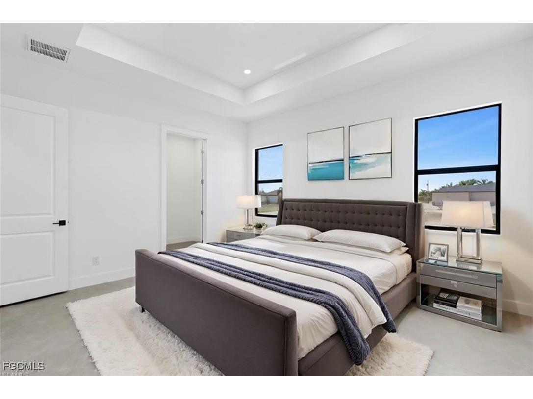 319 NW 14th Street Cape Coral FL 33993 2025019617 image36