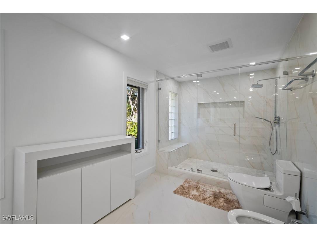 319 Pirates Bight Naples FL 34103 225083880 image20