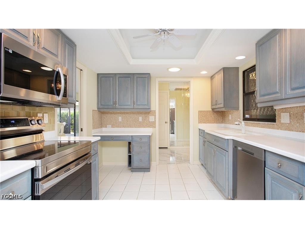 319 Reynolds Court #M12 Naples FL 34112 2026023492 image1