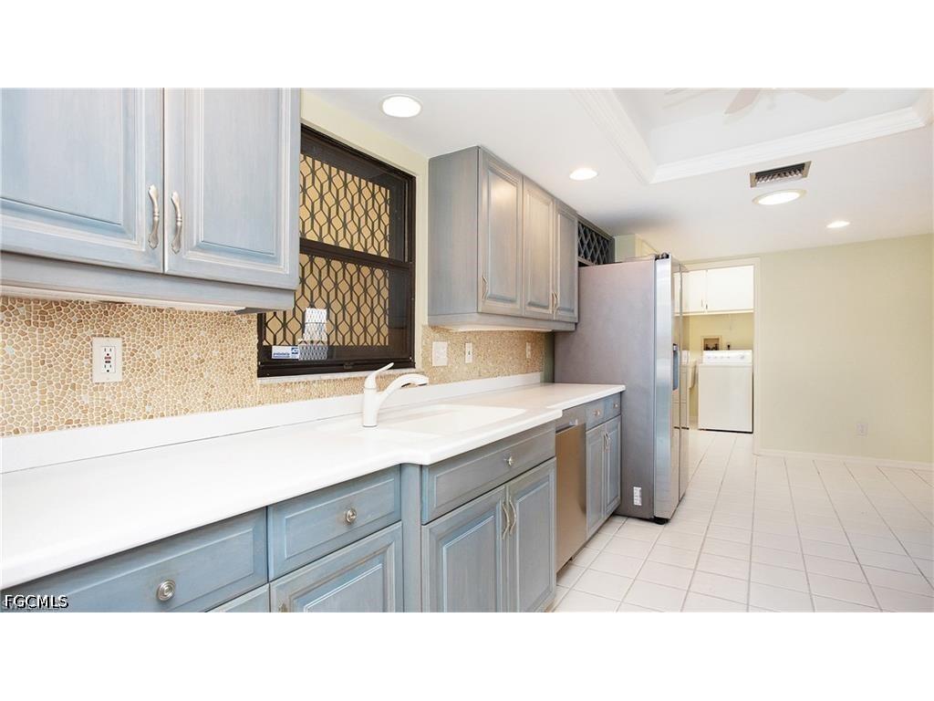 319 Reynolds Court #M12 Naples FL 34112 2026023492 image4
