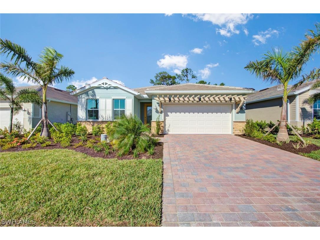 319 Tamarindo Lane Naples FL 34114 223010709 image1