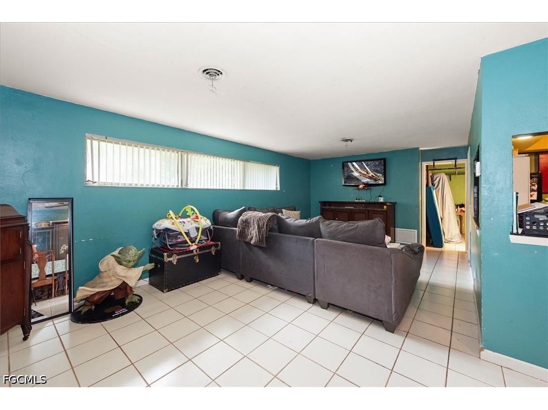 319 W Mariana Avenue North Fort Myers FL 33903 2026015988 image12
