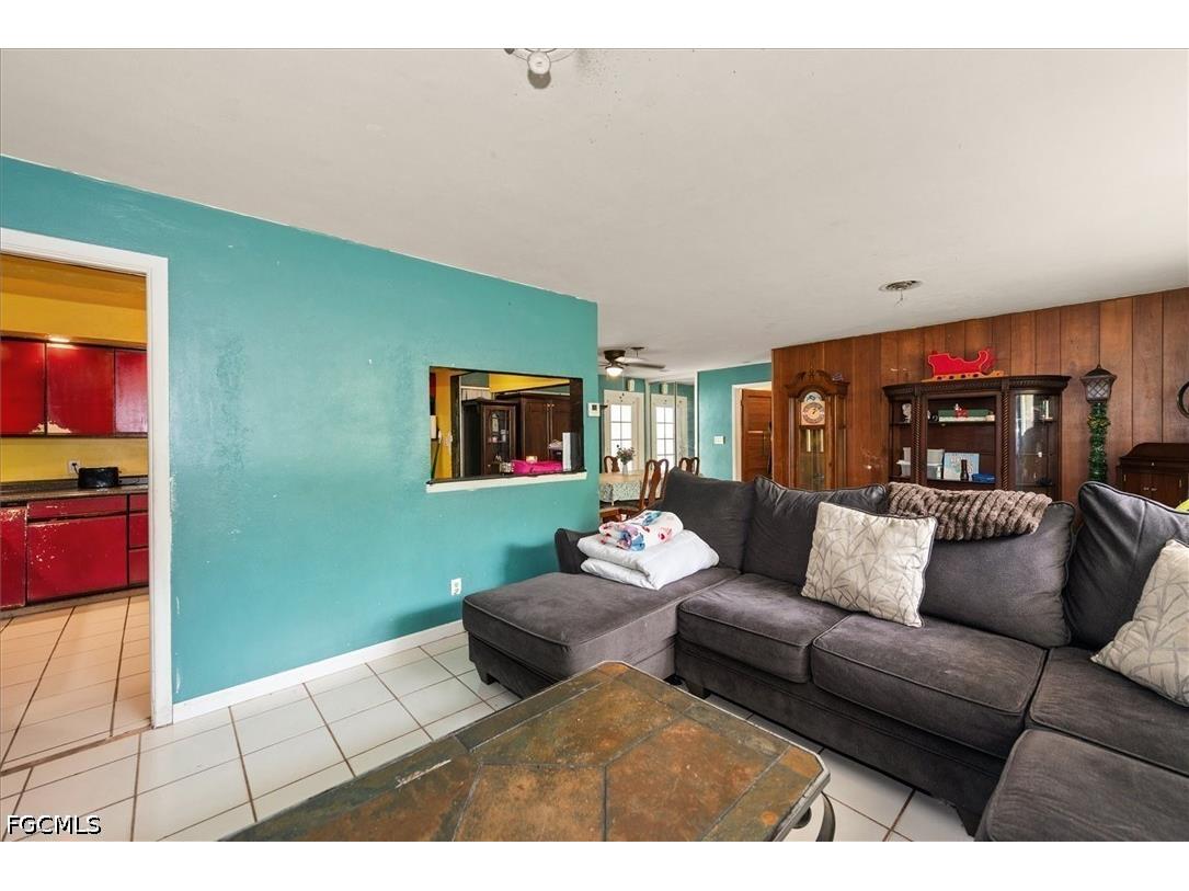 319 W Mariana Avenue North Fort Myers FL 33903 2026015988 image9