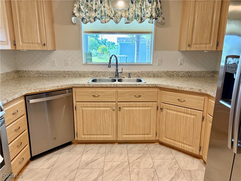 3191 Rain Dance Lane North Fort Myers FL 33917 2025013607 image14