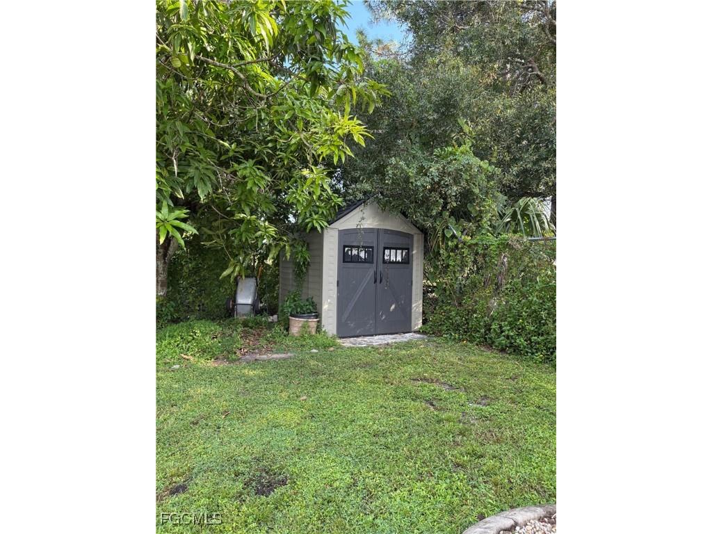 3191 Rain Dance Lane North Fort Myers FL 33917 2025013607 image33