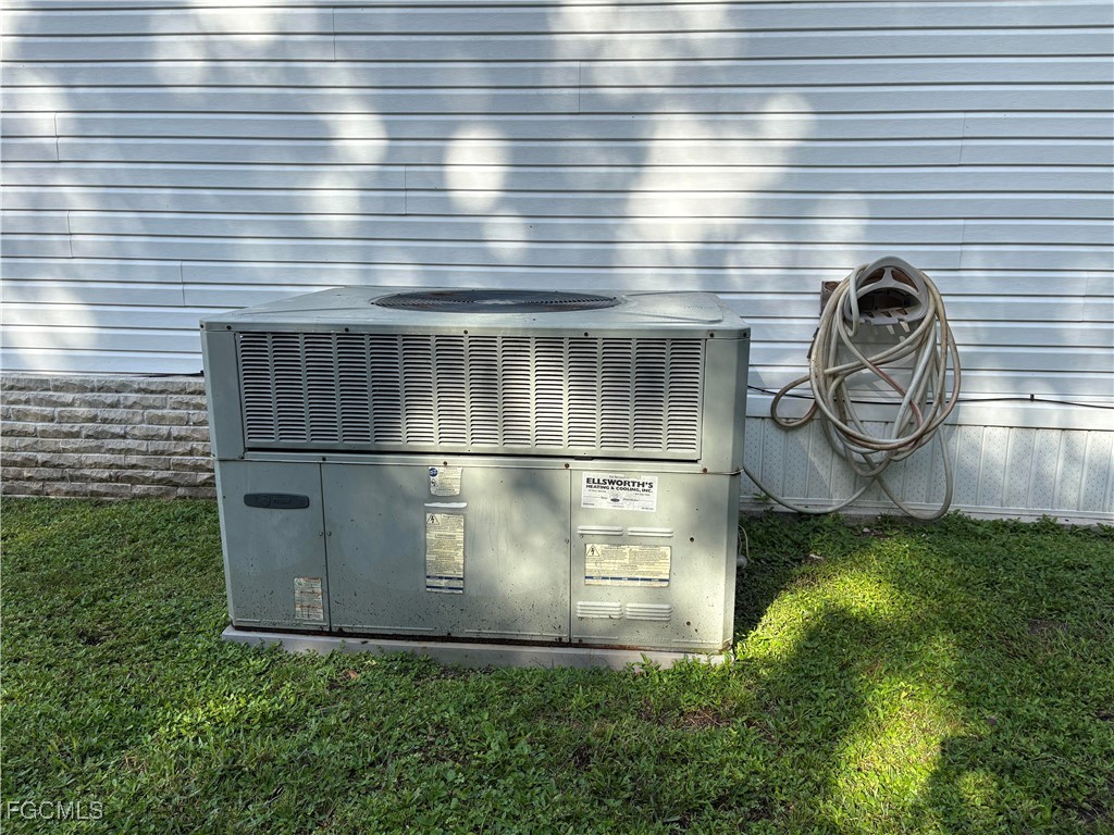 3191 Rain Dance Lane North Fort Myers FL 33917 2025013607 image34