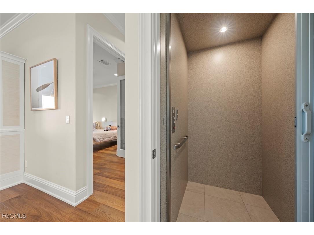 3191 Twin Lakes Lane Sanibel FL 33957 2025004572 image10