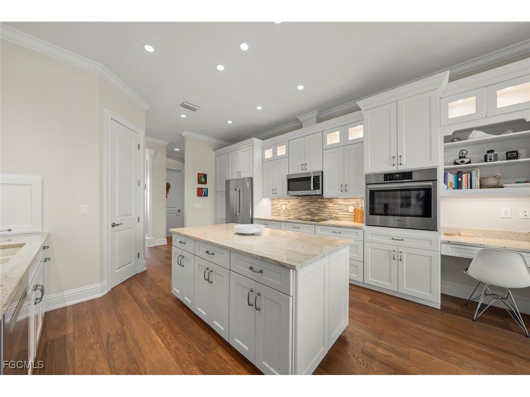 3191 Twin Lakes Lane Sanibel FL 33957 2025004572 image15