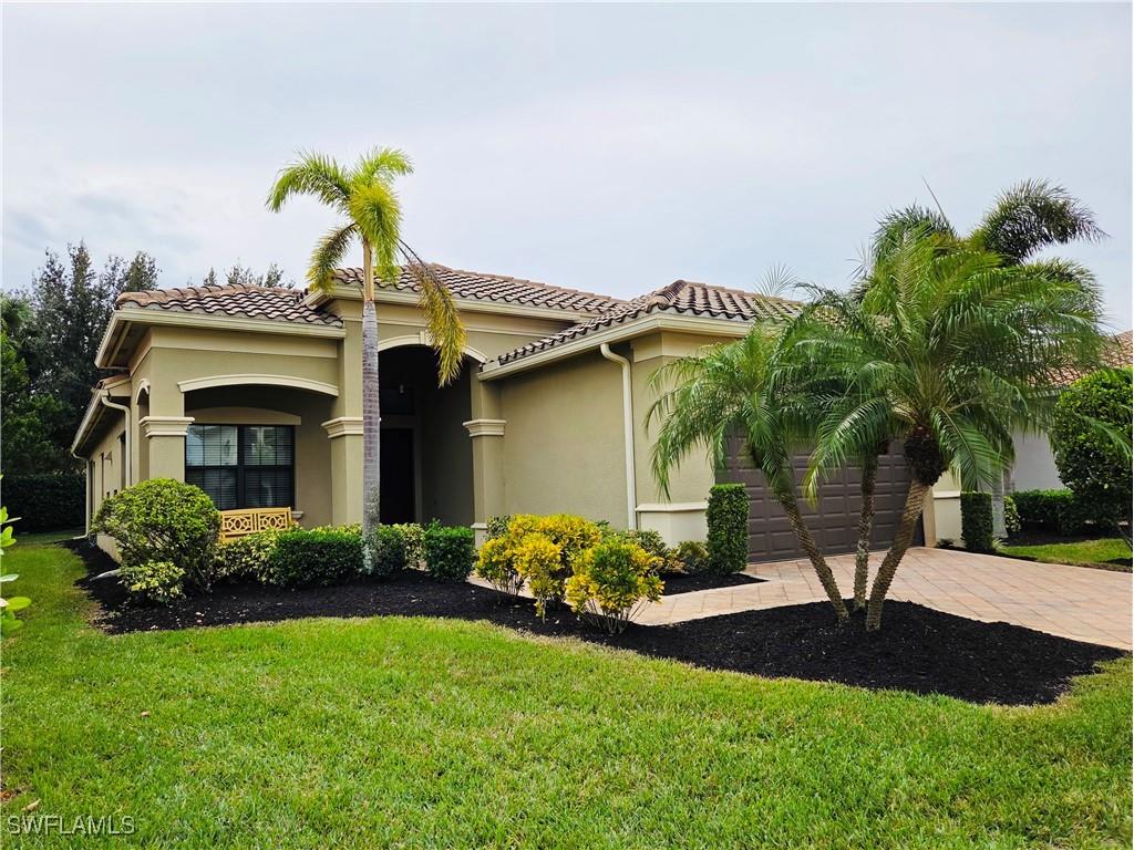 3195 Pacific Drive Naples FL 34119 224083011 image1